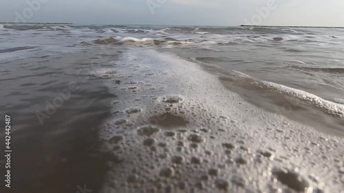 Wallpaper Mural waves on the beach Torontodigital.ca