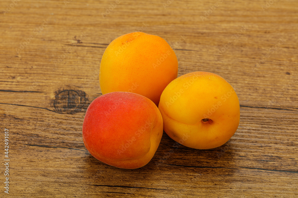 Fresh ripe sweet few apricots