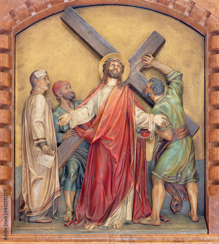 VIENNA, AUSTIRA - JUNI 18, 2021: The relief of Jesus carries his cross in the Herz Jesu church from begin of 20. cent. by Workroom from Munich.