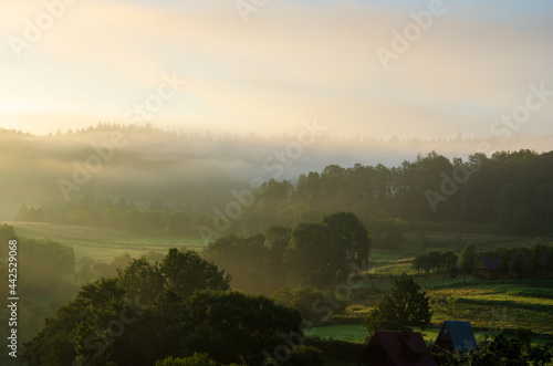 Fototapeta Naklejka Na Ścianę i Meble -  Bieszczady San Góry