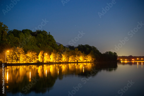 Die Aare bei Nacht