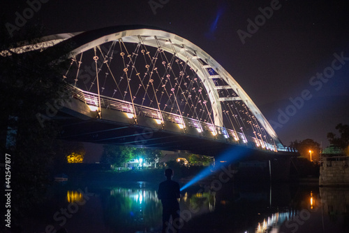 Grenchen, Archbrücke bei Nacht