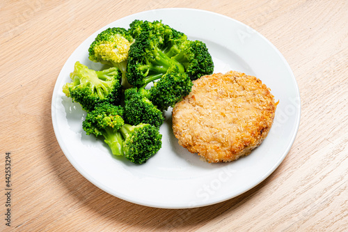 chicken cutlet with organic vegetables
