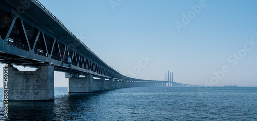 Obraz na plátně view of the landmark Oresund Bridge between Denmark and Sweden