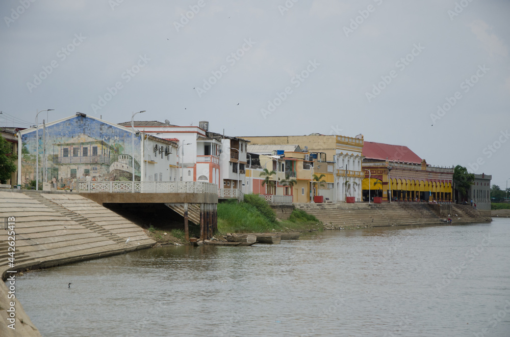 lorica Cordoba houses on the river