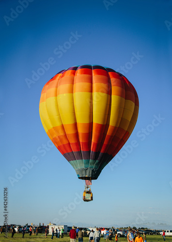 hot air balloon © Liz