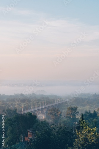 bridge over the river in the city at dawn covered with fog, мост через Клязьму, Владимир
