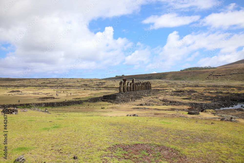 © Takashi - Moai at Ahu Tongariki on Easter Island, Chile