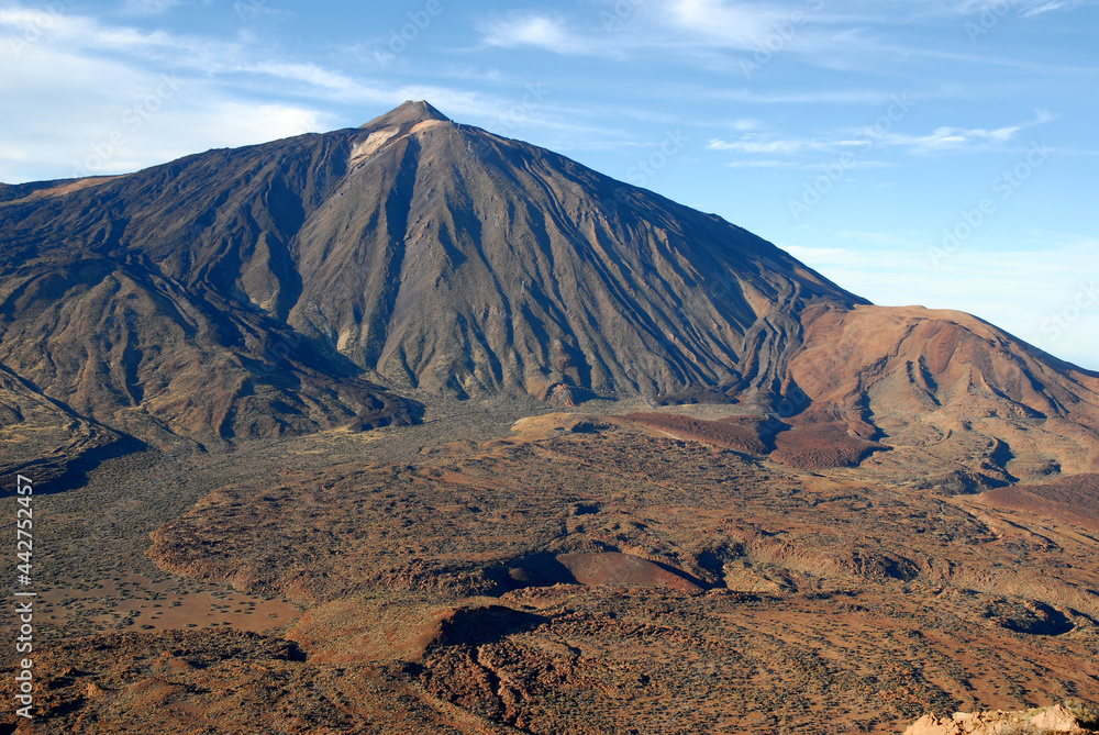 Vista general del volcán Teide en la isla de Tenerife, Canarias