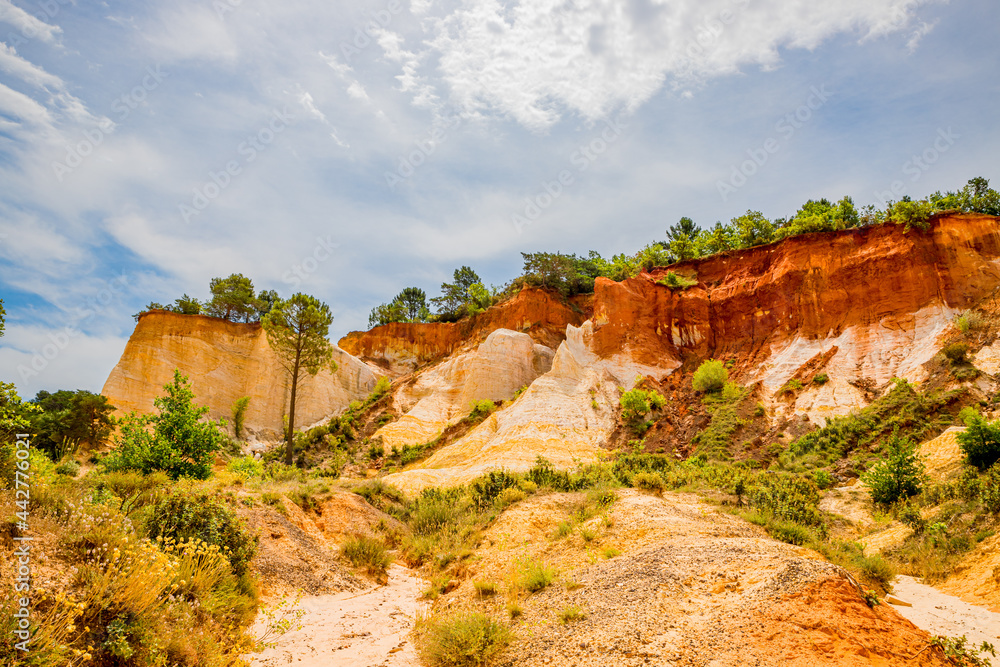 Le colorado Provençal de Rustrel