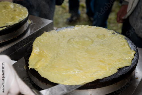 flip to cook delicious pancakes at the banquet