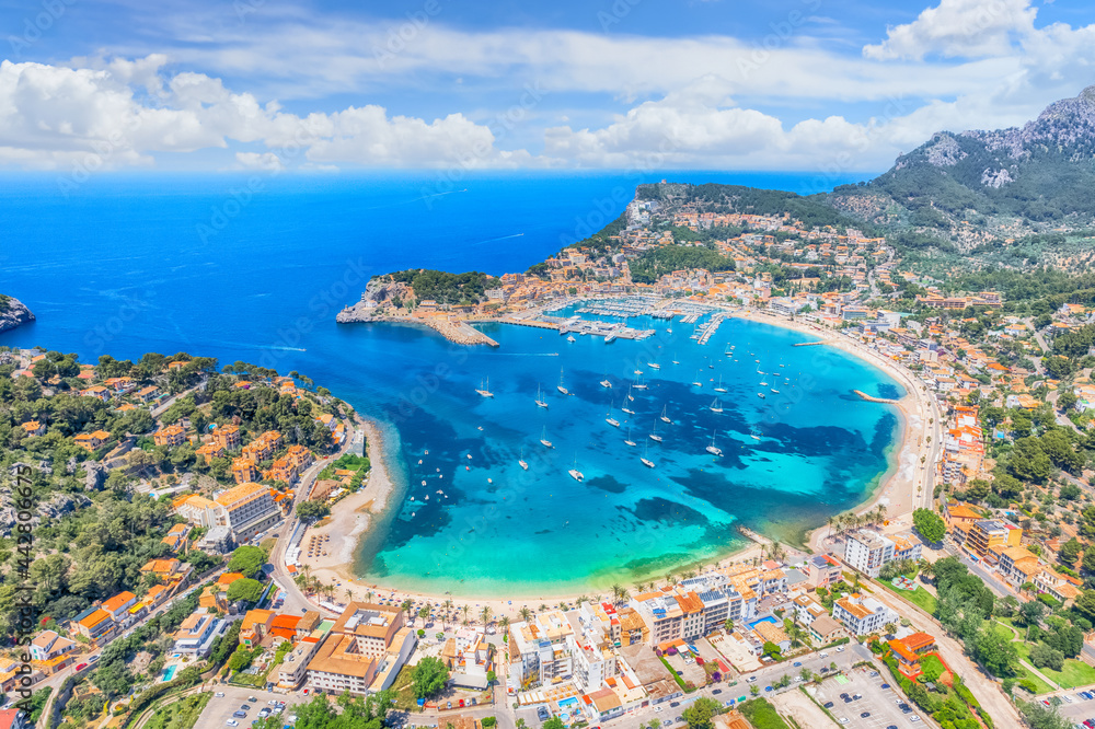 Aerial view of  Porte de Soller, Mallorca island, Spain - obrazy, fototapety, plakaty 
