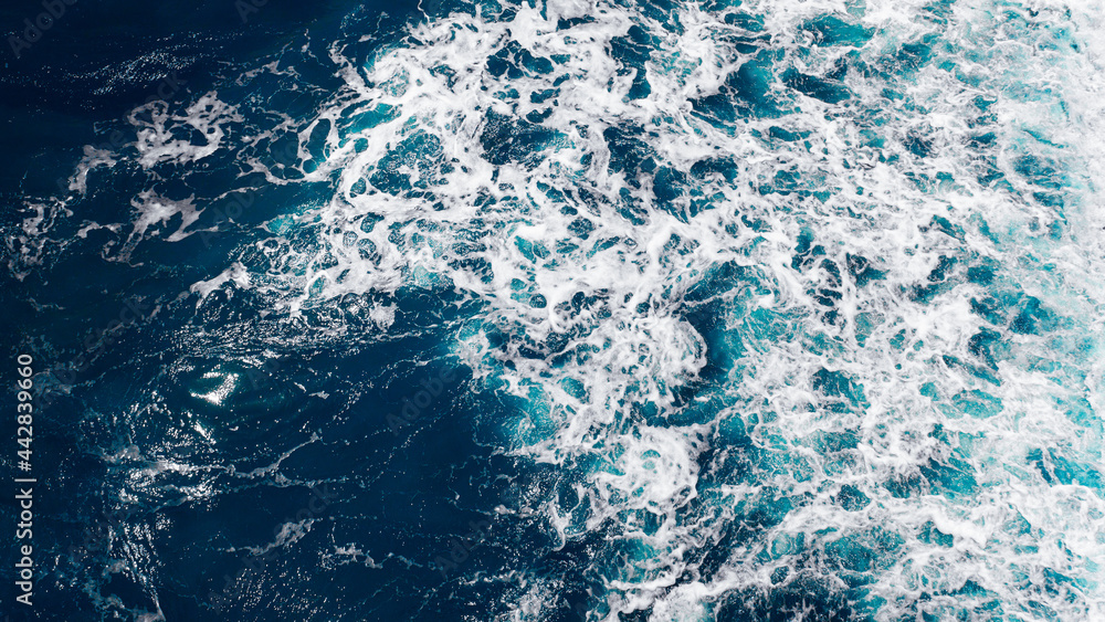 Obraz premium Blue ocean waves