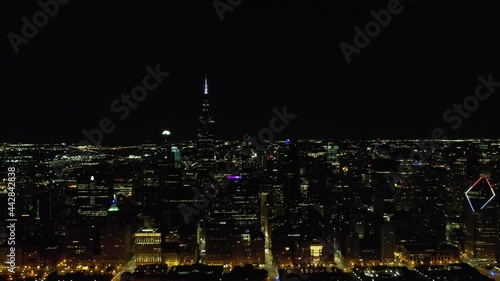 Wallpaper Mural Chicago Downtown Night Drone Footage 4K  Torontodigital.ca