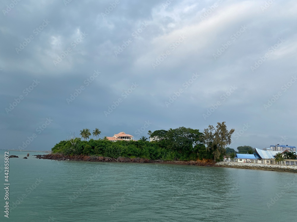 Naklejka premium beach with island