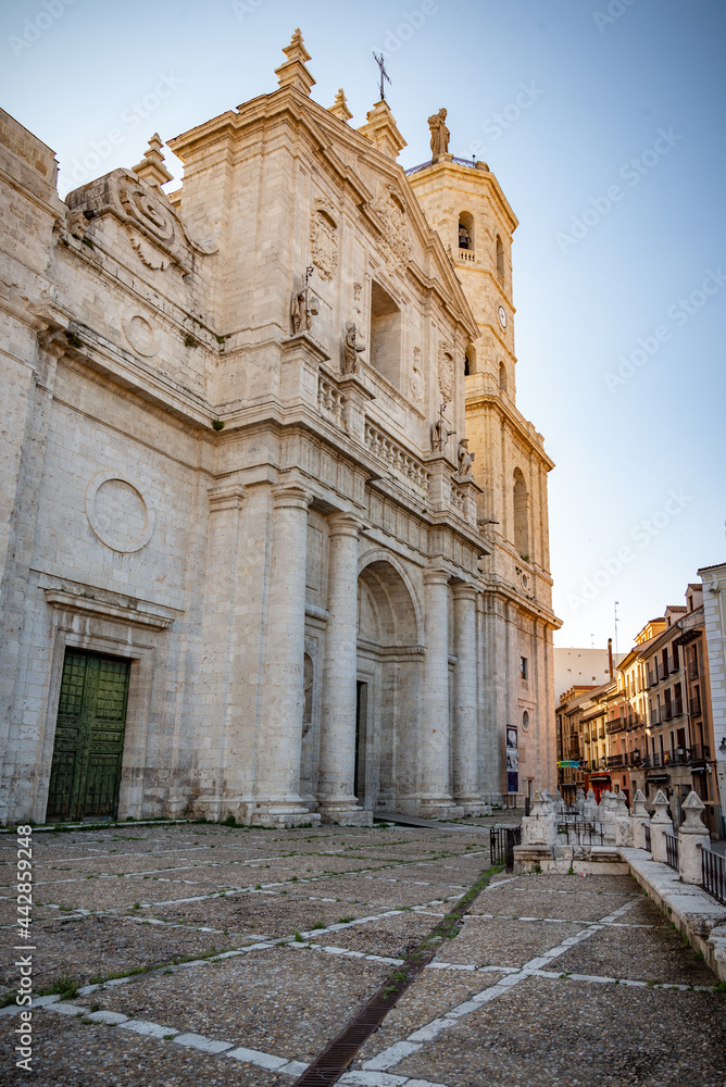 Valladolid ciudad histórica y monumental de la vieja Europa	

