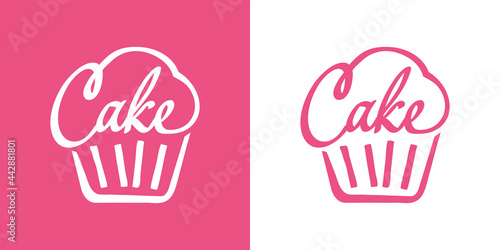Logotipo con palabra Cake en caligraf  a con forma de magdalena con lineas en fondo rosa y fondo blanco