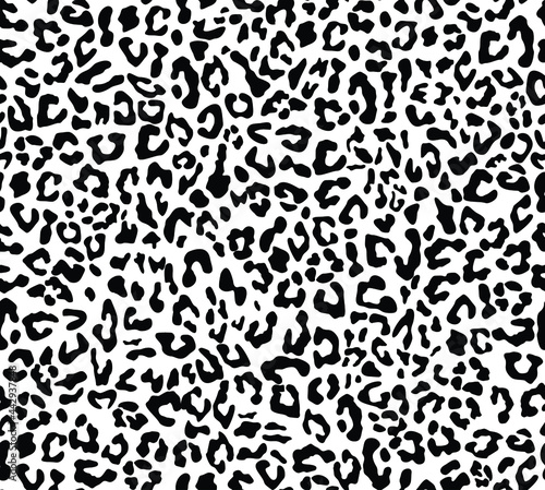 Vector leopard pattern, seamless print, trendy cat texture, trendy pattern