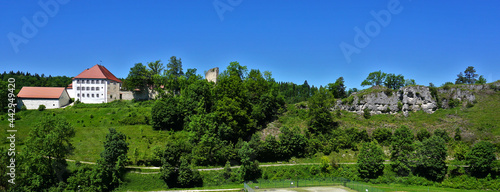 Foto Schloss Hettingen im Laucherttal, Schwäbische Alb, Deutschland