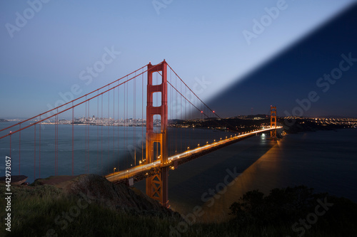Fototapeta Naklejka Na Ścianę i Meble -  Sunset Golden Gate Bridge Transition