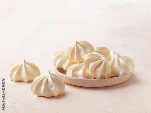 Bild auf Leinwand freshly baked meringue cookies