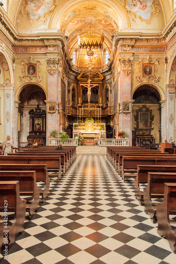 Fototapeta premium Bergamo is a city in the alpine Lombardy region of northern Italy, approximately 40 km (25 mi) northeast of Milan, and approximately 30 km (19 mi) from Switzerland, the alpine lakes Como and Iseo.