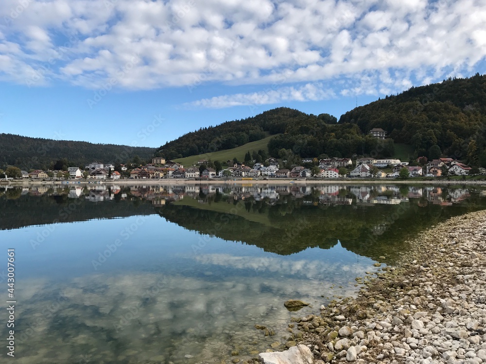 Village vallée suisse 