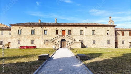 Antica e maestosa villa del settecento nel comune di Colli al Metauro nelle Marche, dove a sede il museo moderno science centre photo
