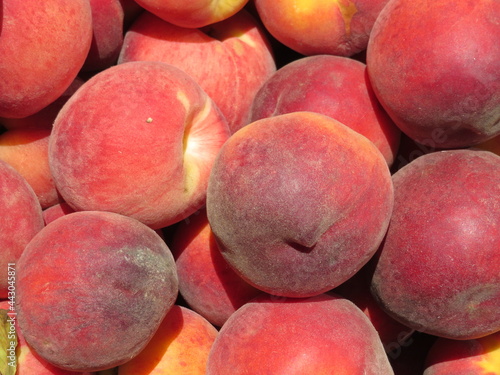 delicious fruit peach paraguayan apricot flavor color aroma natural vitamins