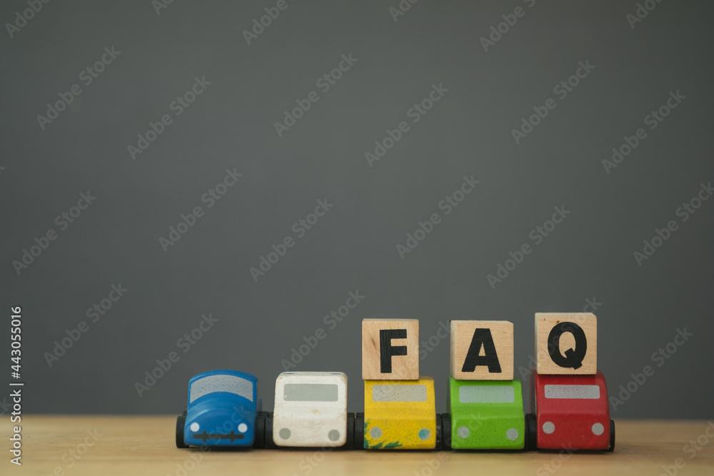 FAQ the word is written on wooden cubes placed roof of car. - obrazy, fototapety, plakaty 