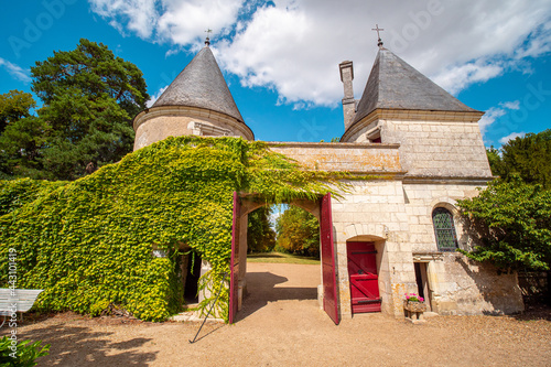 Entrée du Château de Nitray photo