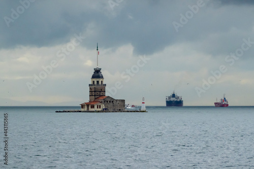 the Maiden's Tower in Istanbul. before the rain closed in istanbul © kenan