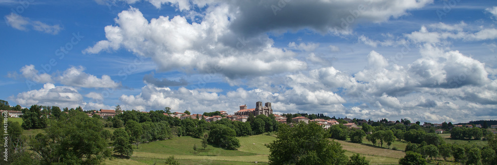 Panoramique sur la ville de la Chaise-Dieu en Haute-Loire