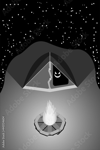 Acampar de noche con el cielo estrellado y una hoguera al aire libre