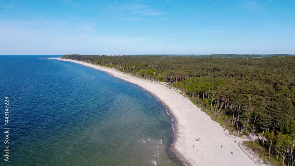 Rusinowo plaża z drona