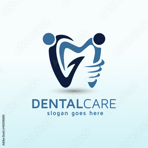 New Sophisticated Logo for Healthcare Accounting Firm