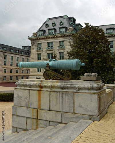  united states naval academy and cannon on the steps of bancroft hall  in annapolis, maryland      photo
