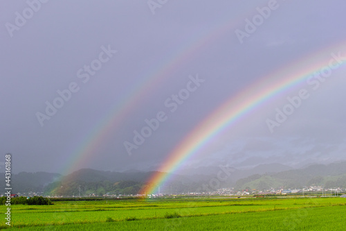 虹の風景（日本の山形県）