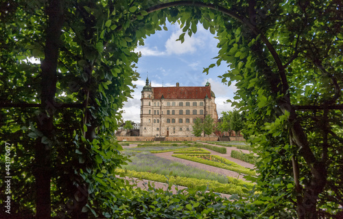 Schlosspark, Schloss, Renaissancebauwerk, Güstrow, Mecklenburg-Vorpommern, Deutschland