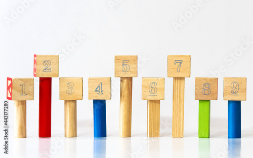 Cubos ordenados según el número