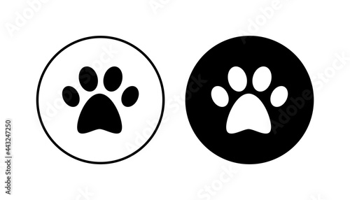 Paw icon set. paw print icon vector. dog or cat paw