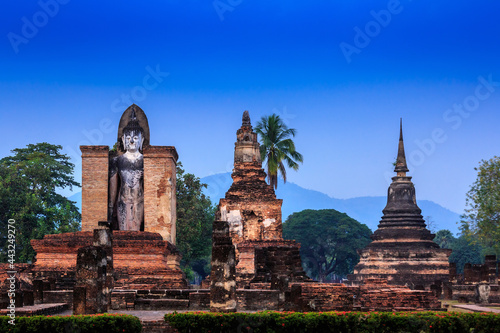 Pagoda Buddha statue at Sukhothai historical park