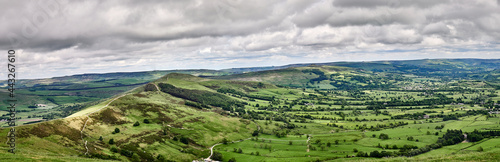 UK - Peak District - The Great Ridge Panorama © SRSImages