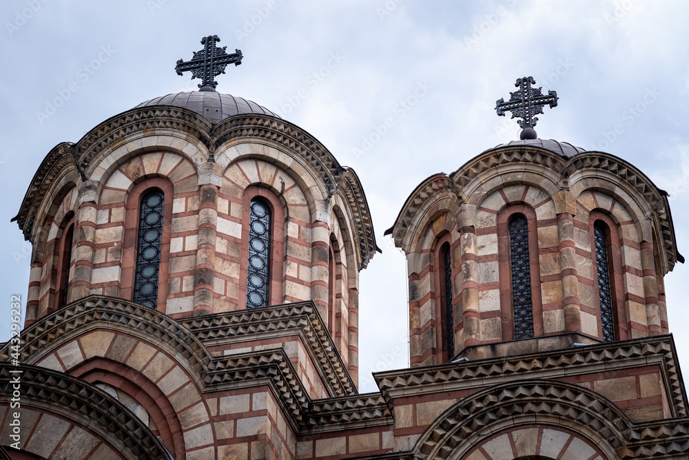 Fototapeta premium St. Mark's Church (Crkva Svetog Marka), Serbian Orthodox church located in the Tasmajdan park in Belgrade, built in 1940 in the Serbo-Byzantine style in Belgrade, capital of Serbia