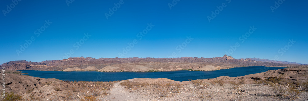 Large Panoramic View of Lake Meat outside of Las Vegas, Nevada