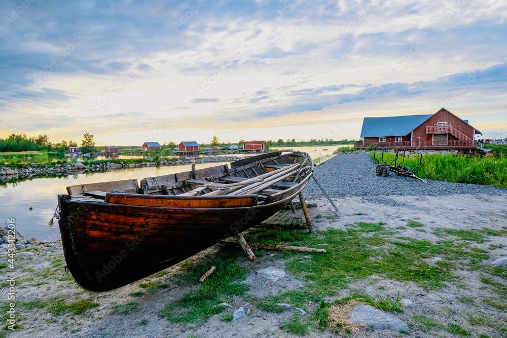 Fischerdorf Ruderboot Svedjehamn Kvarkens skärgård Finnland vibes skandinavisch finnisch nordisch Bottnischer Meerbusen Fischerdorf Ruderboot Svedjehamn Kvarkens skärgård Finnland vibes skandinavisch finnisch nordisch Bottnischer Meerbusen