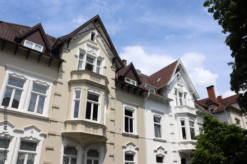 Historische Fassaden im Altbauviertel im Bielefelder Westen, Bielefeld, NRW, Deutschland Historische Fassaden im Altbauviertel im Bielefelder Westen, Bielefeld, NRW, Deutschland