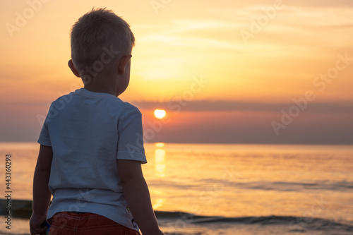 dziecko na plaży © Marcin