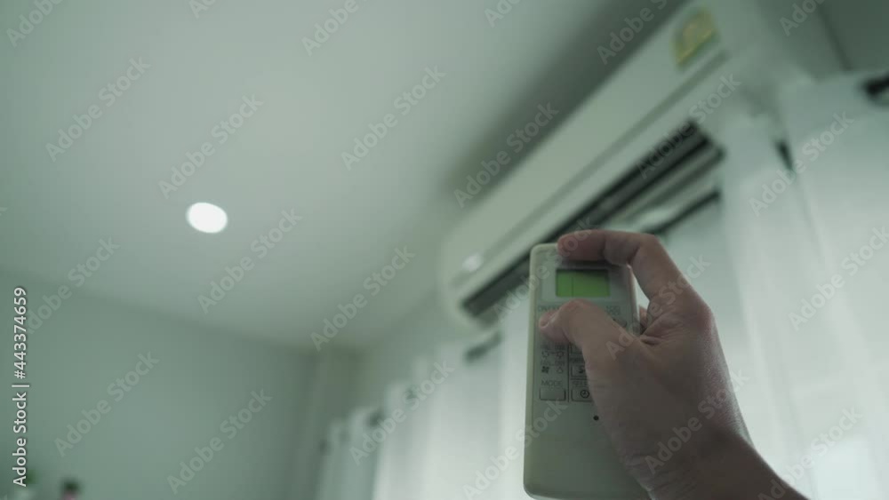 Male turn off the air conditioner half an hour before the end of time