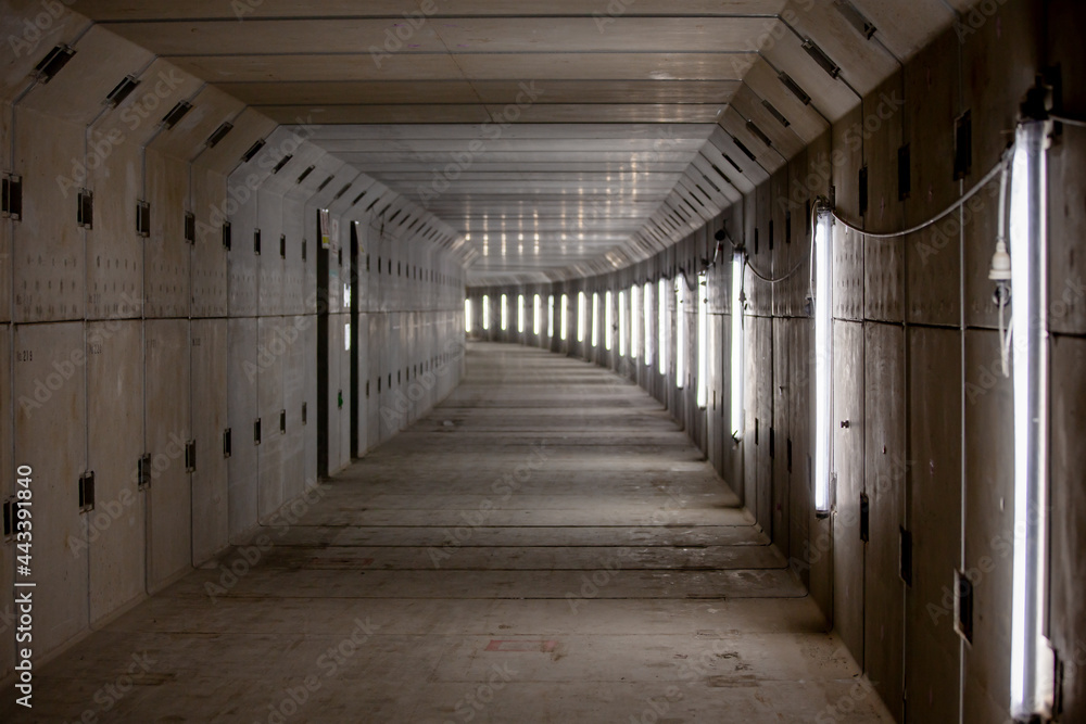 建設中の地下トンネル（東京）	